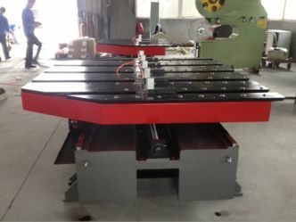 刹車片沖(chòng)壓送料機的性能(neng)簡介